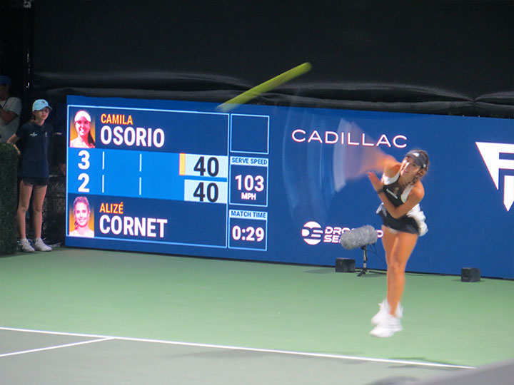 Camila Osorio serves in Round 1 of the ATX Open.